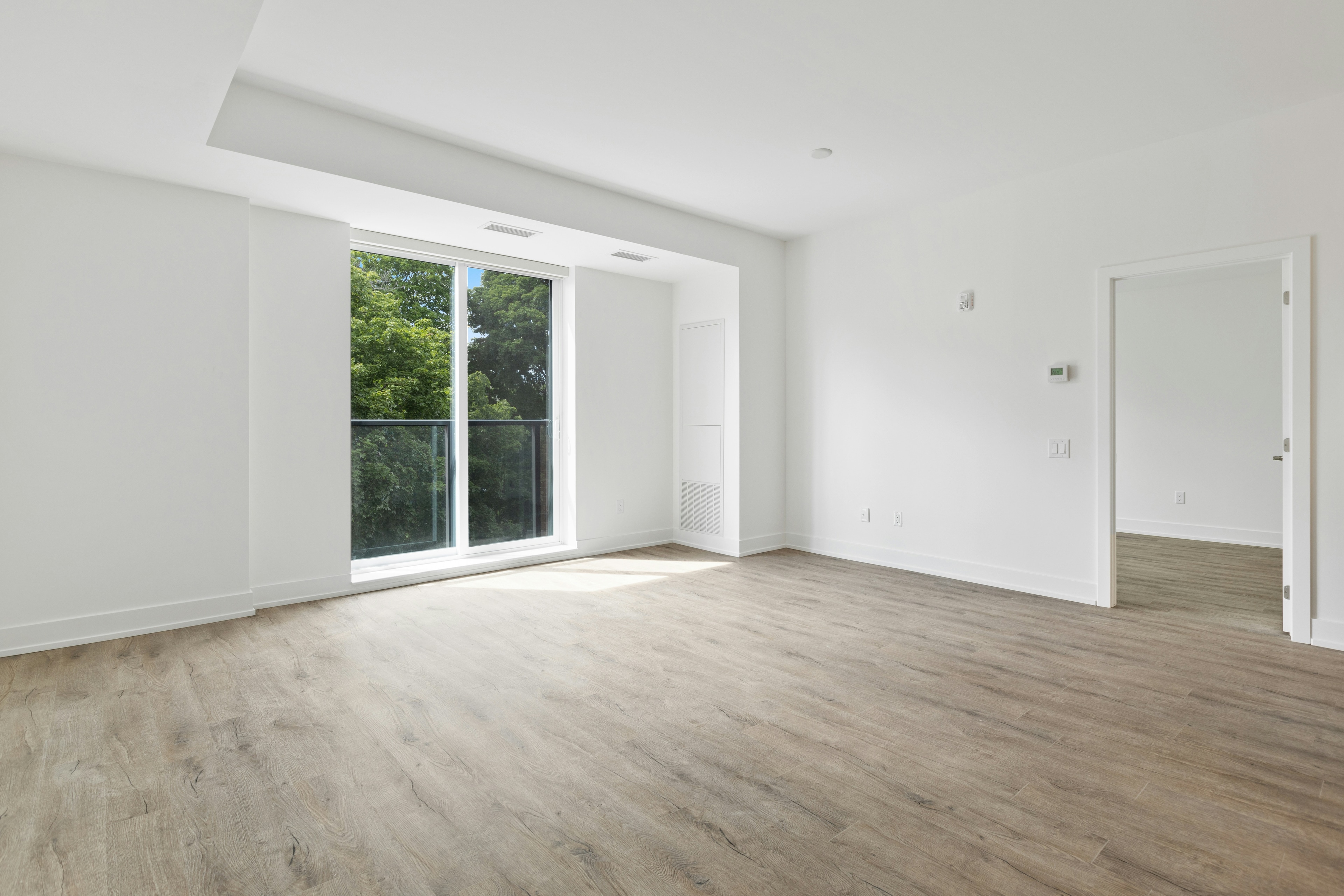 Room before virtual staging